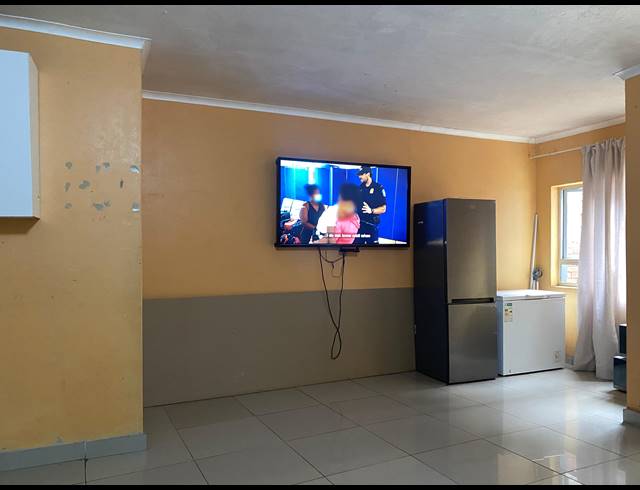 0.5 BEDROOM ROOM TO LET IN MUSGRAVE